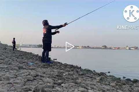 Fishing day guys for relaxing mga ka fishing#fishing #abudhabi