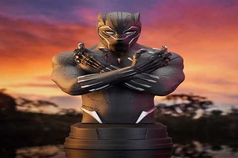 In Stores This Week from @CollectDST : Black Panther, Magneto, Darth Vader and More!