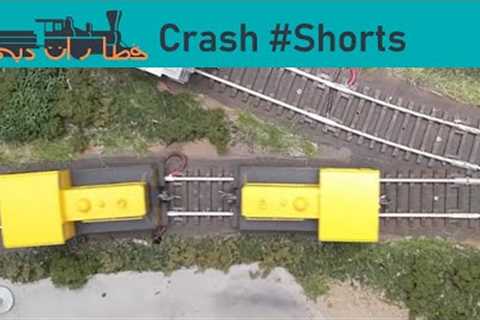 Crashing model trains #SHORTS