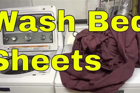 Choosing What to Wash Bedding in Washing Machine - Bedding Tricks