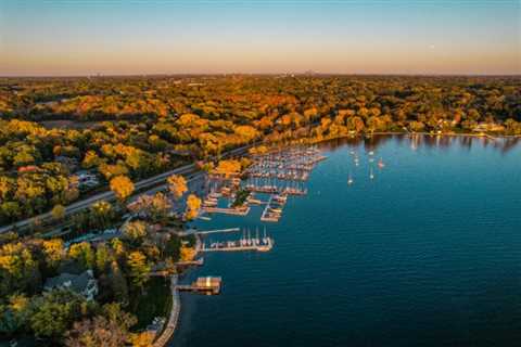 12 Best Places to Stay in Minnetonka, Minnesota