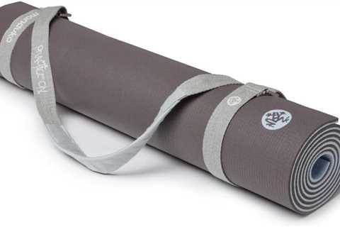 Manduka Yoga Commuter Mat Carrier Review: Eco-Friendly and Hands-Free