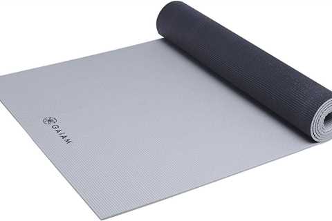 Athletic Yoga dynaMAT Review: Extra-Wide and Sticky