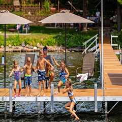 How Boat Lifts In British Columbia Enhance Your Boat Tour Experience
