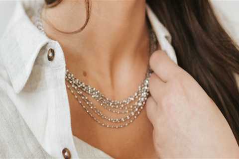 When and Where to Wear Sterling Silver Jewelry