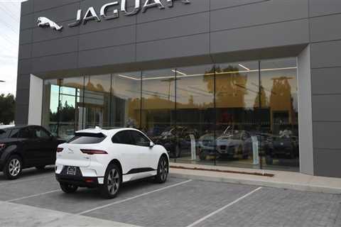 Expert Jaguar Auto Body Repair in Thousand Oaks, CA